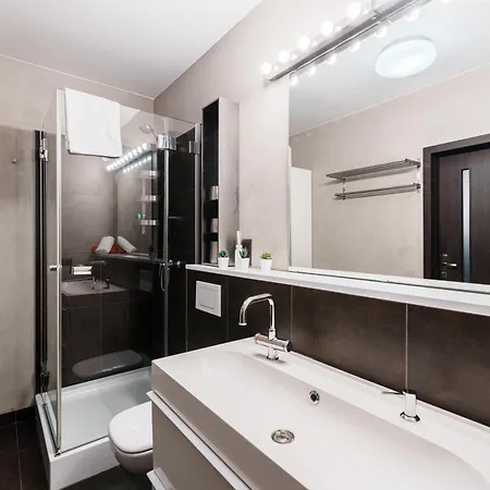Old Town Comfort Balkon & Parking Apartment Krakow