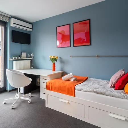 아파트 Old Town Comfort Balkon & Parking *